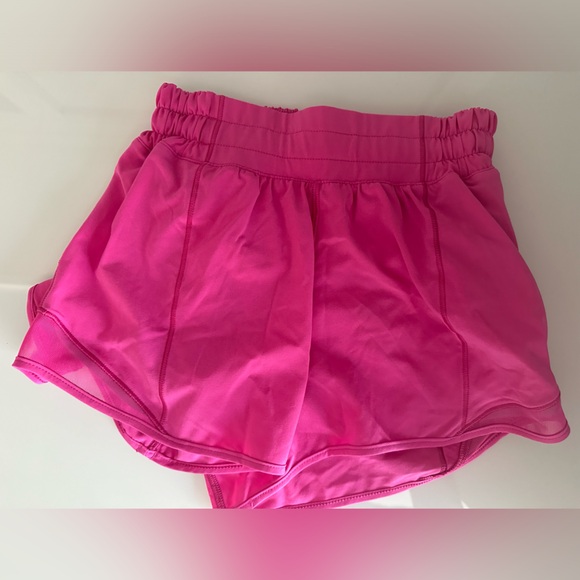 Shorts - Picture 2 of 3